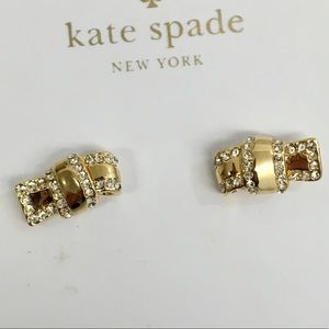 Gorgeous NWT kate spade crystal bow studs!